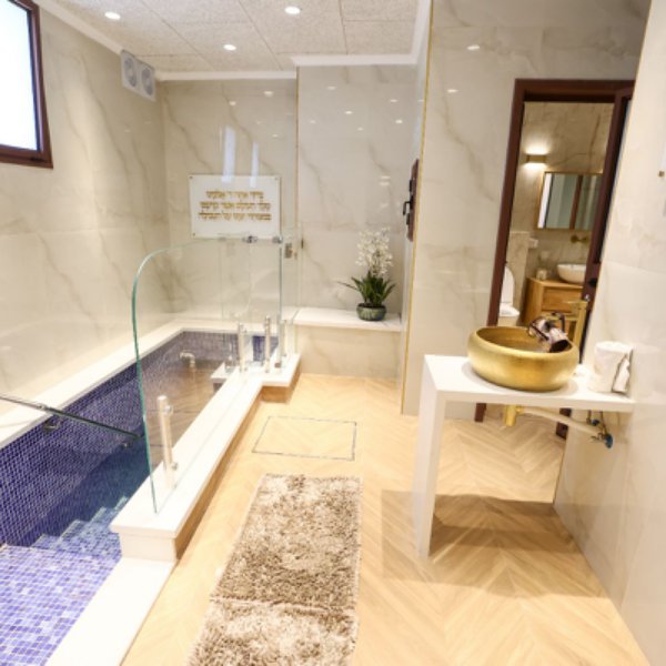 gallery picture